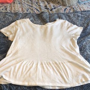 White Abercrombie & Fitch shirt